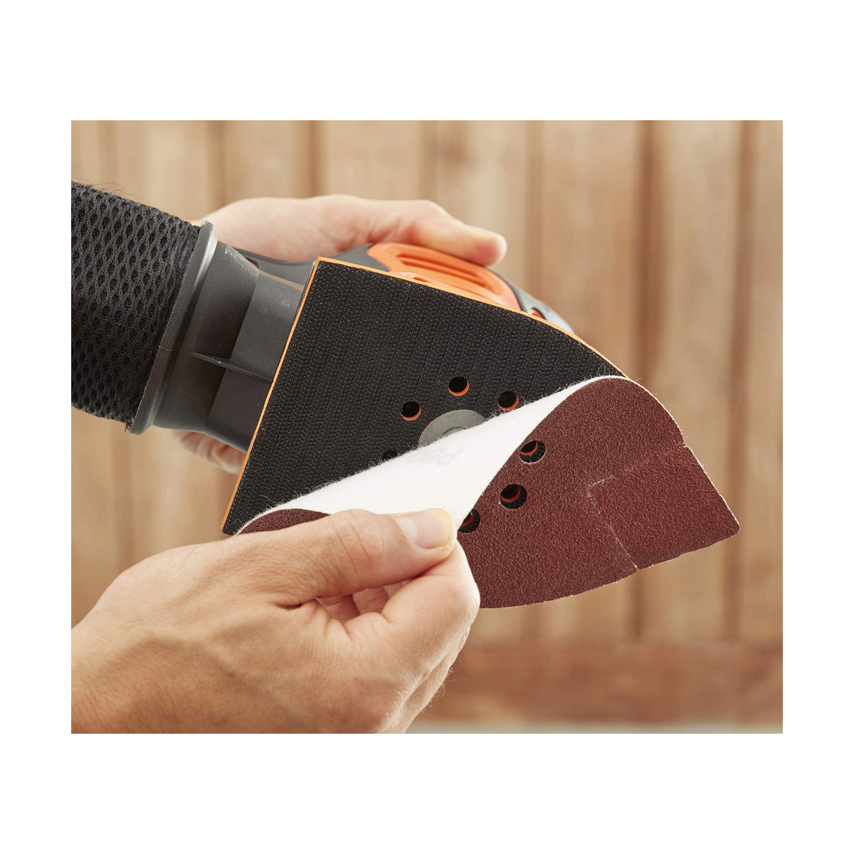 шлифовальный станок Black & Decker BEW200 200 W